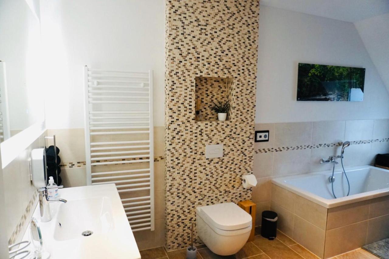 Fewo26 Im Sagenharz - Stilvolles Family-Apartment, 2 Sz, Klimaanlage, Wlan, Netflix & Free Parking Тале Екстериор снимка